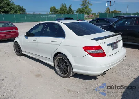 2008 Mercedes-Benz C 300 Sport 4Matic from USA, damaged, VIN WDDGF81X38F111647